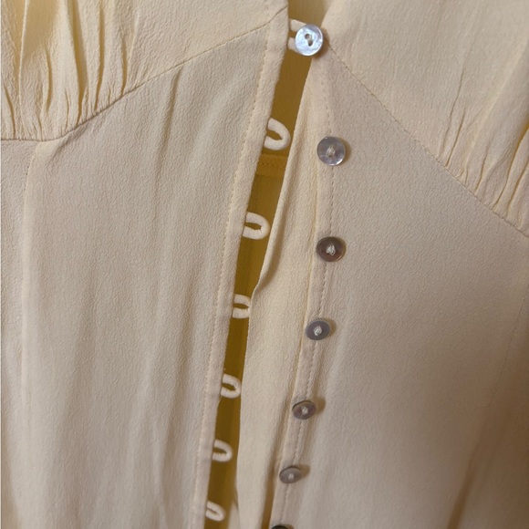 ARITZIA WILFRED DRESS - XS - LIGHT YELLOW - Picture 7 of 7